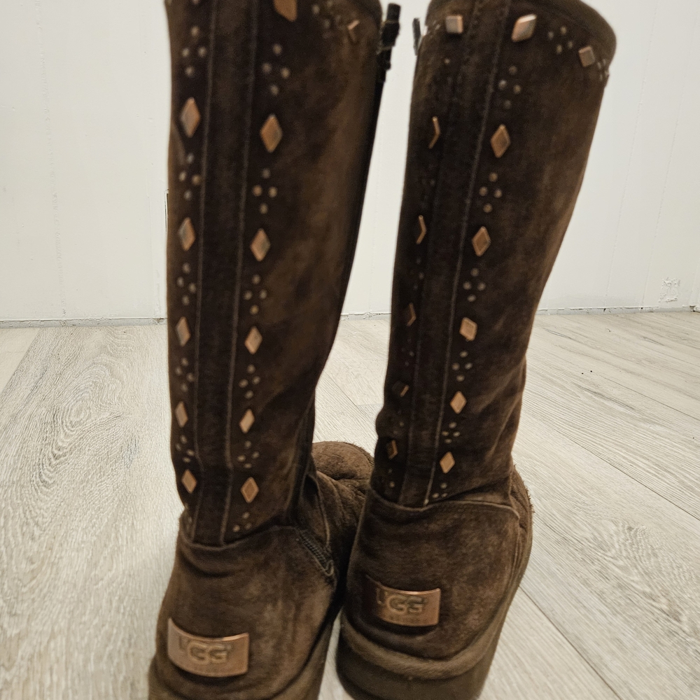 Brown UGG Leather Women's Boots - Picture 2 of 8